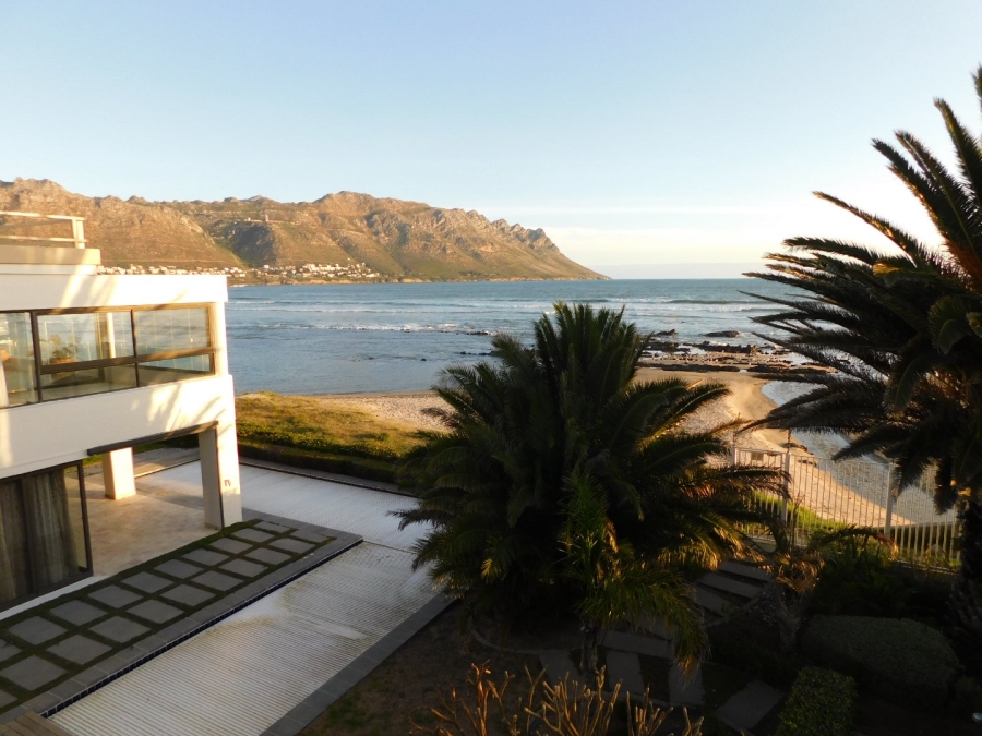 6 Bedroom Property for Sale in Harbour Island Western Cape